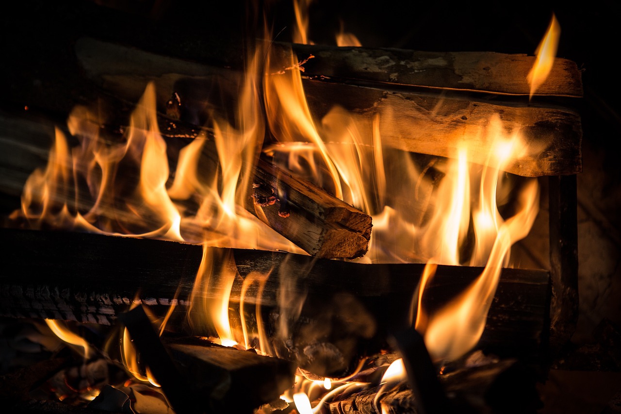 Feu de cheminée - Artois Lys Ramonage